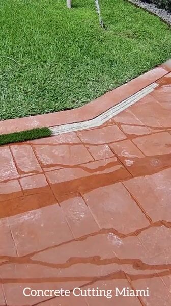 Recess in Concrete Driveway